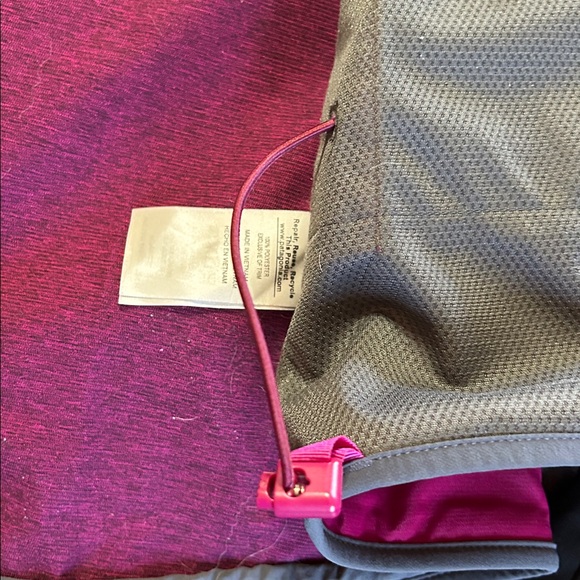 Patagonia Jacket - Picture 13 of 13